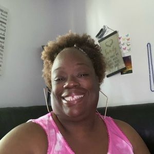 Meet your Posher, Lashaunda